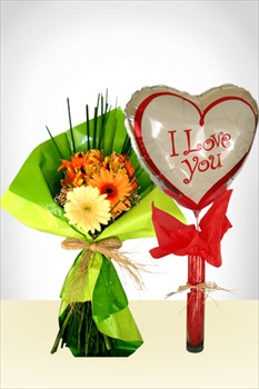 Flores - Sorpresa de Amor III + porta globo + bouquet de gerberas