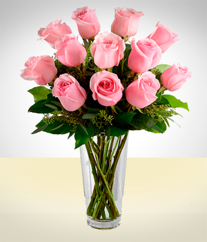 - Bouquet 12 Rosas